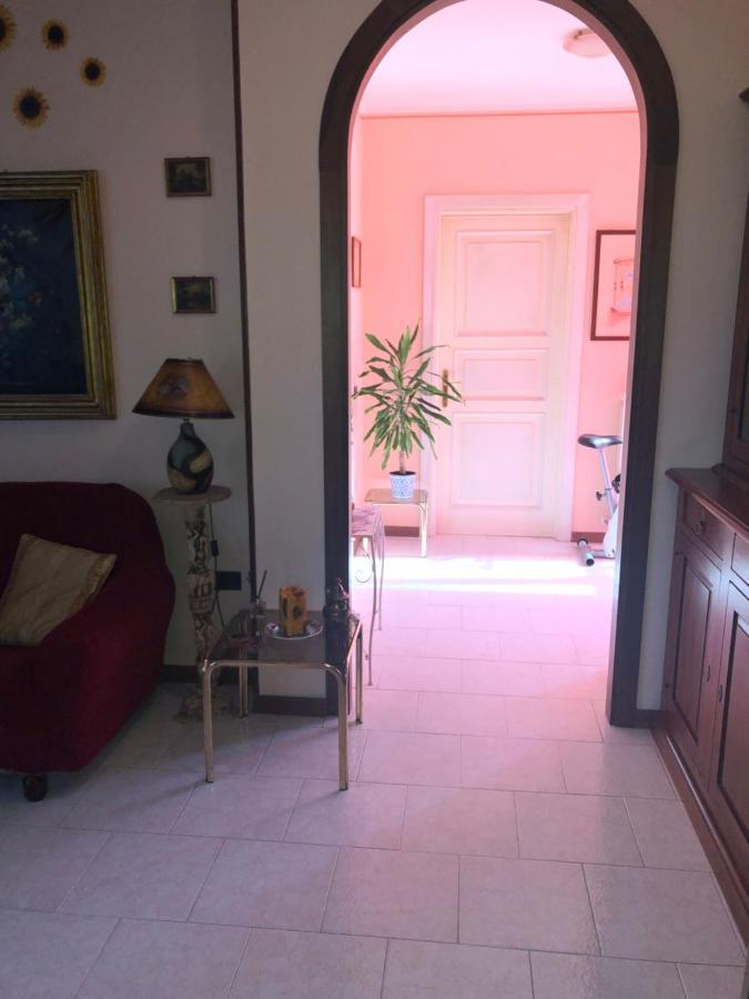 Apartamento Il Girasole Castel Ritaldi Exterior foto