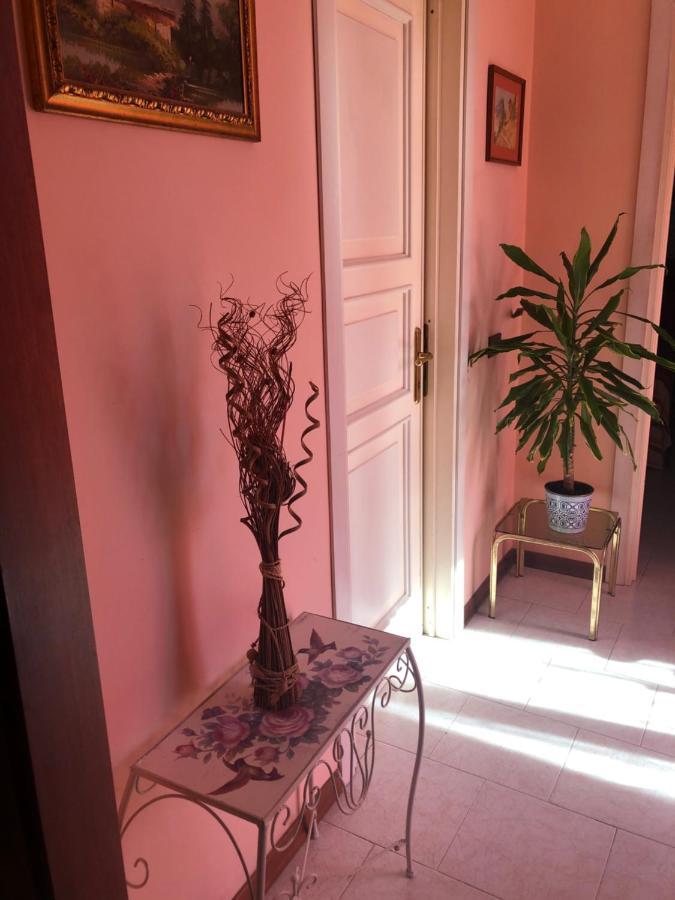 Apartamento Il Girasole Castel Ritaldi Exterior foto