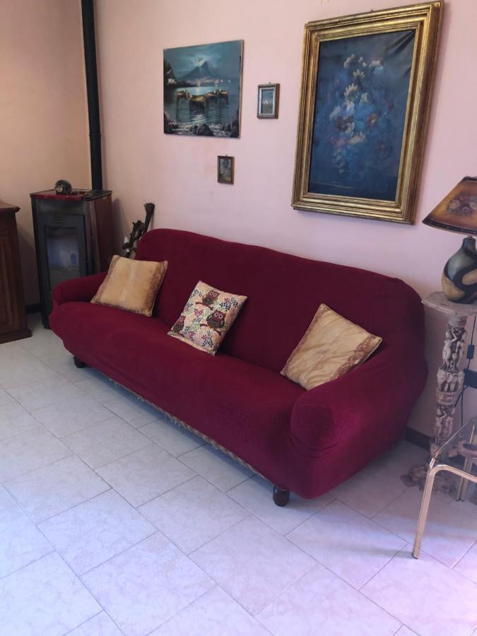 Apartamento Il Girasole Castel Ritaldi Exterior foto