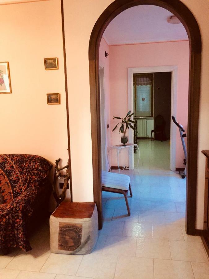 Apartamento Il Girasole Castel Ritaldi Exterior foto