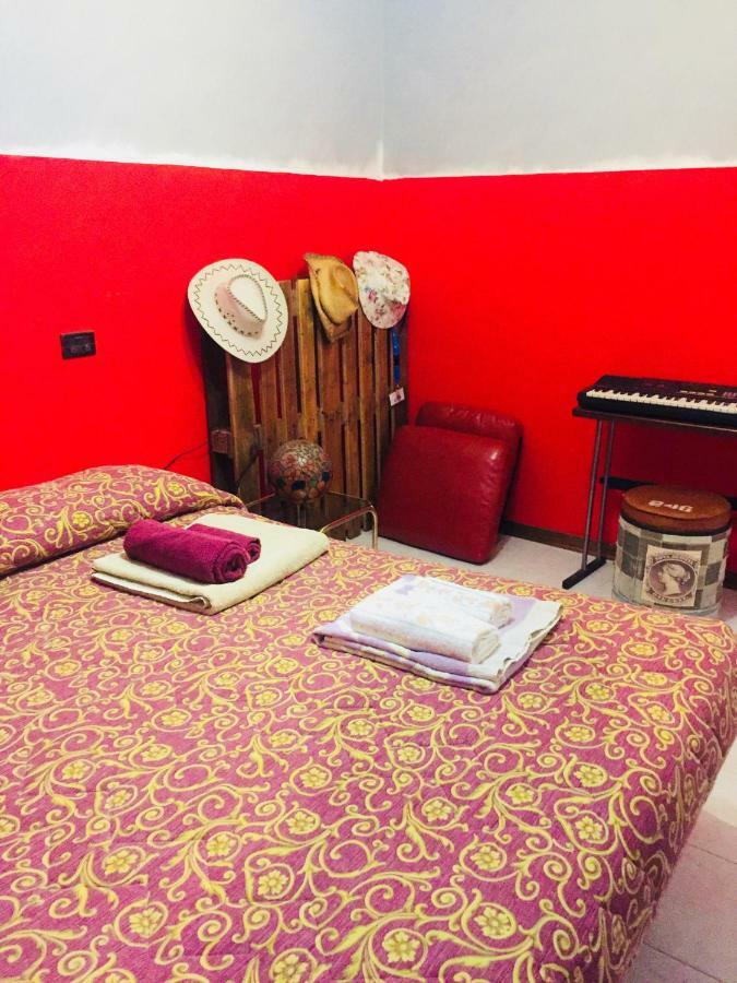 Apartamento Il Girasole Castel Ritaldi Exterior foto